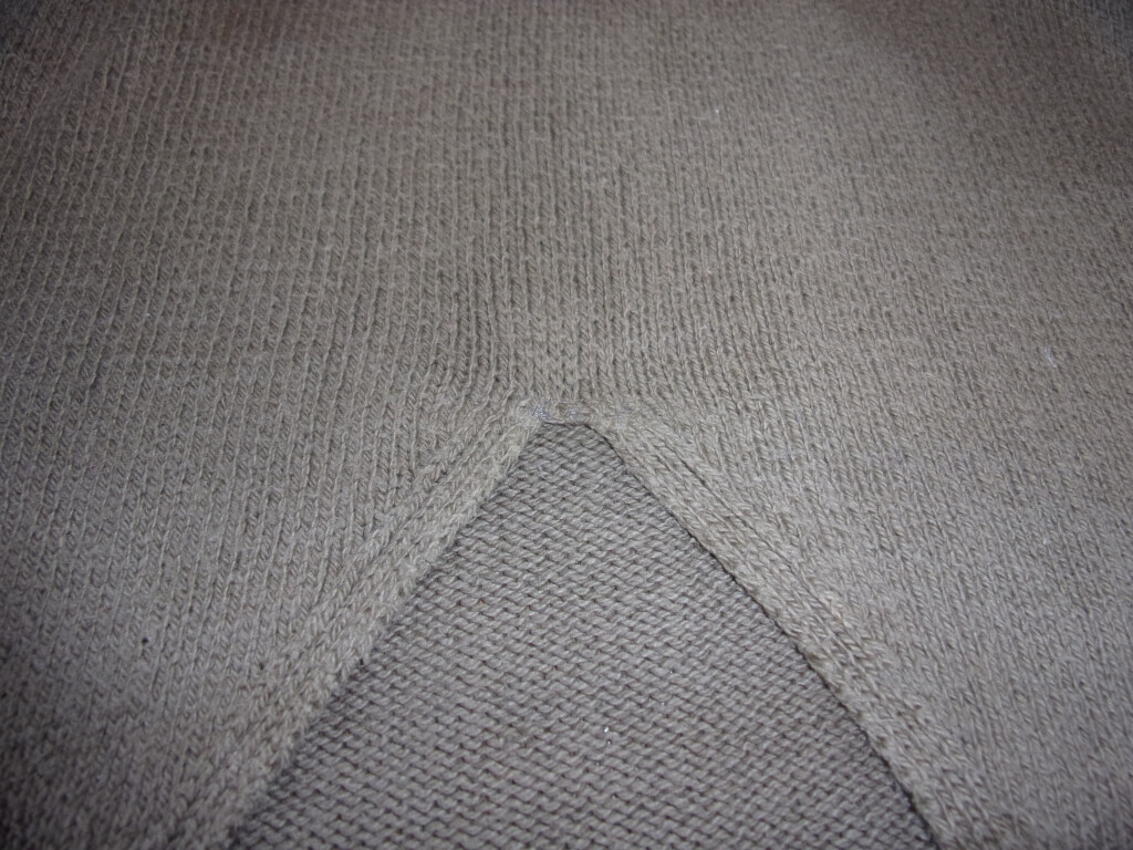 Bilder Kunststopferei Hiltmann - Kunststopfen und Reparatur von Strickkleidung und Businesskleidung