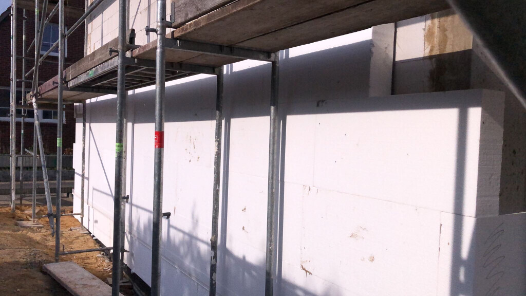 Bilder DEKRA zertifizierter Sachverständiger für Bauschadenbewertung