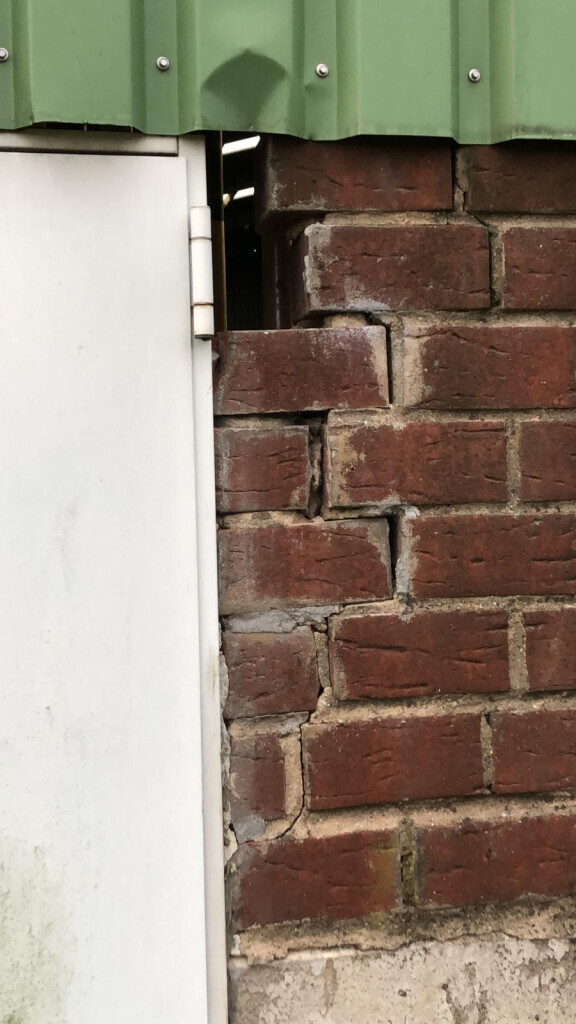 Bilder DEKRA zertifizierter Sachverständiger für Bauschadenbewertung