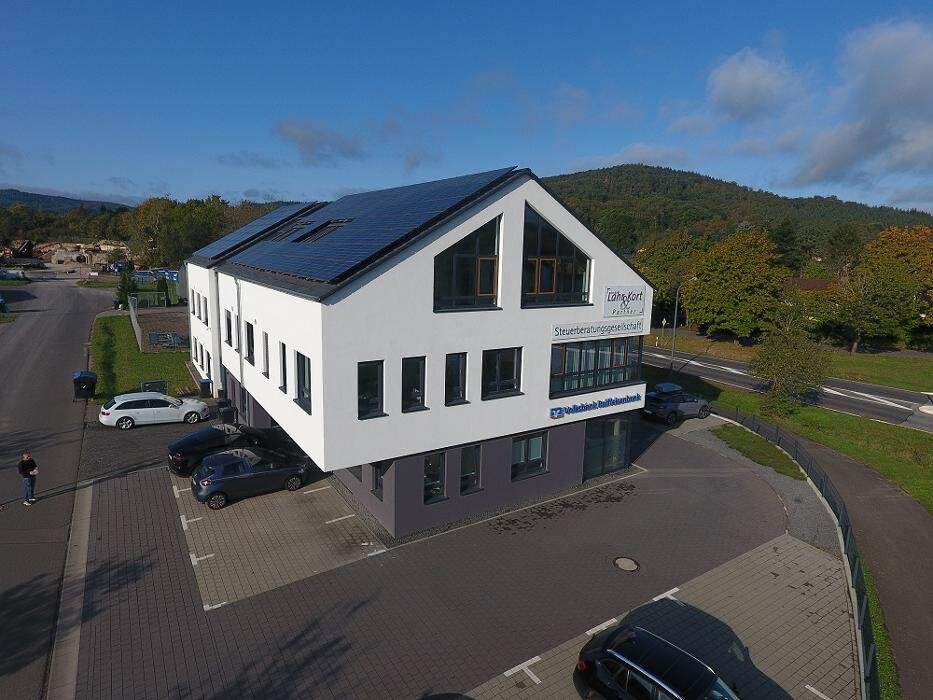 Bilder HS GmbH Schlüsselfertiges Bauen Energieberatung