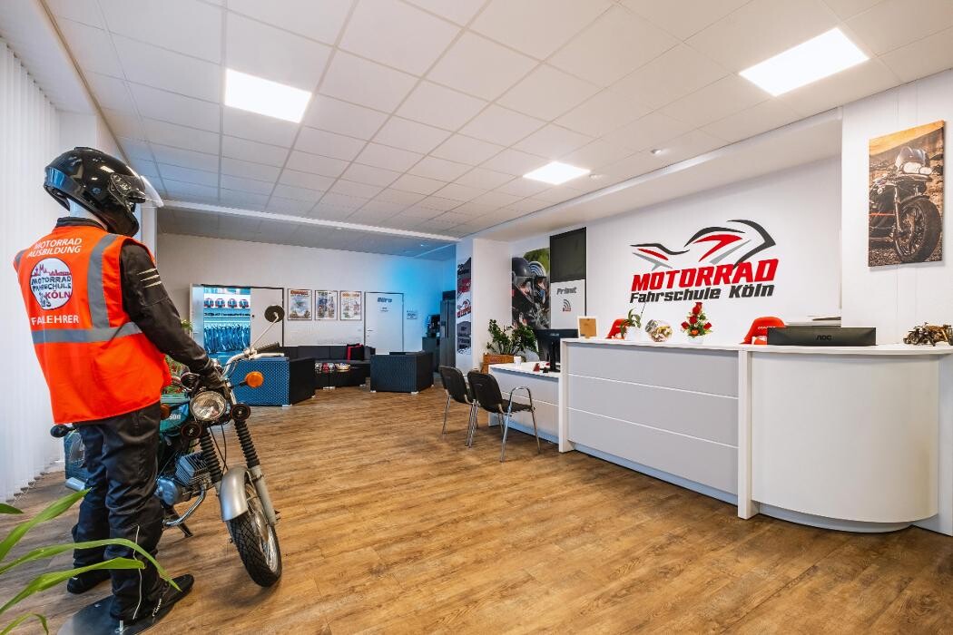 Bilder Motorrad Fahrschule Köln