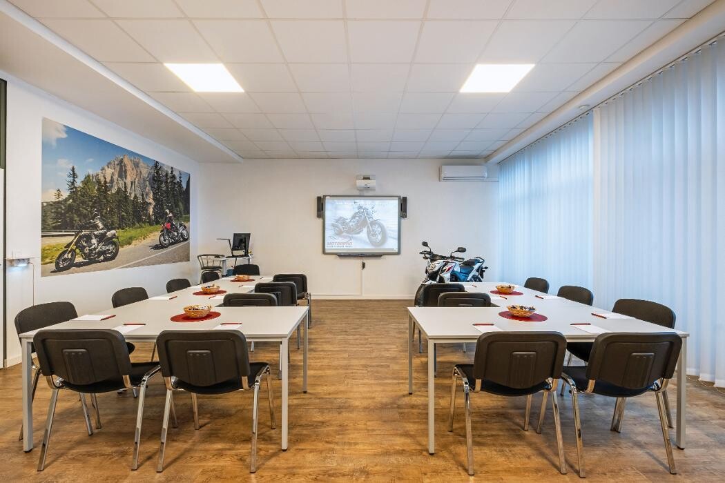 Bilder Motorrad Fahrschule Köln