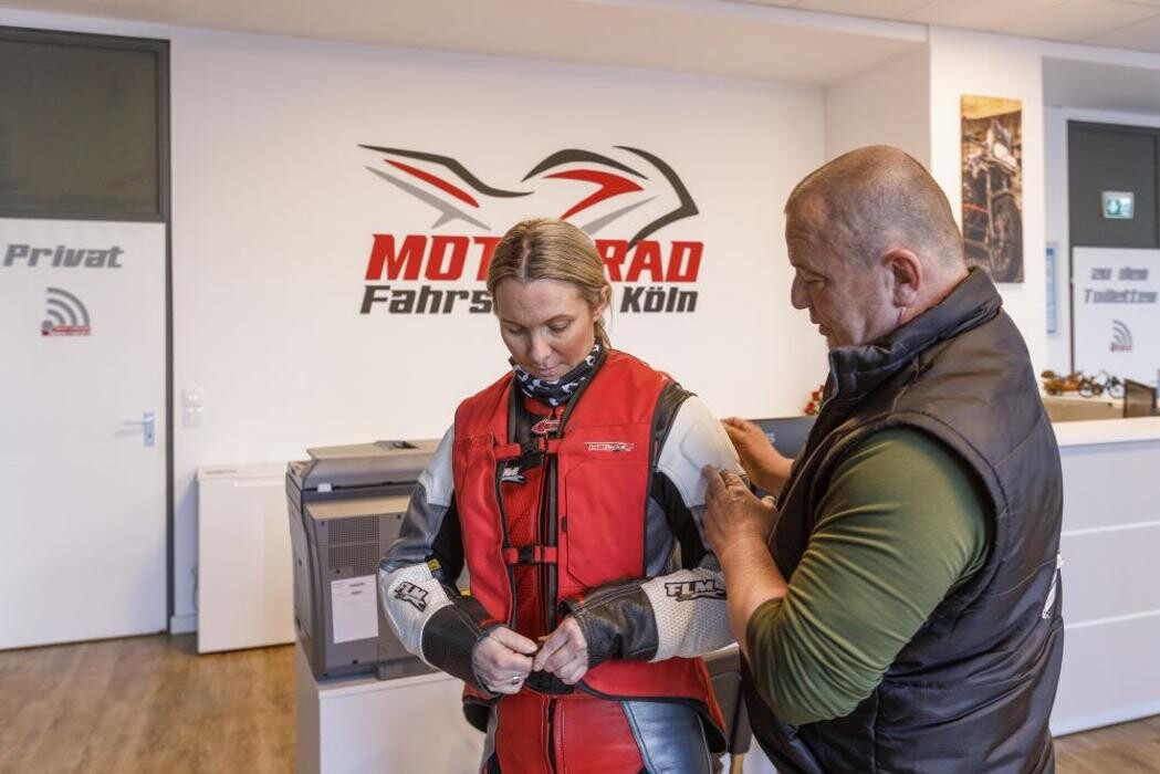 Bilder Motorrad Fahrschule Köln