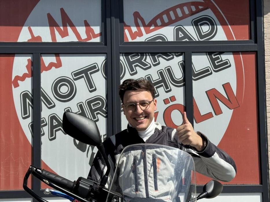 Bilder Motorrad Fahrschule Köln