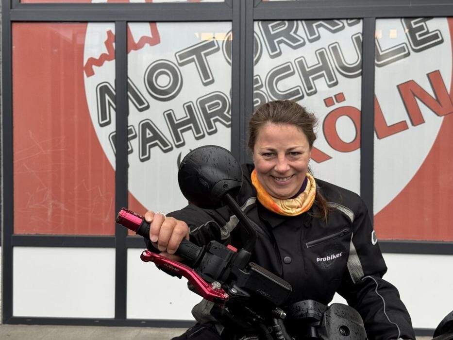 Bilder Motorrad Fahrschule Köln