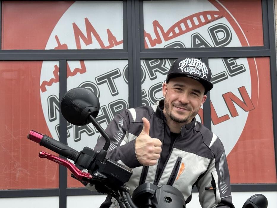 Bilder Motorrad Fahrschule Köln