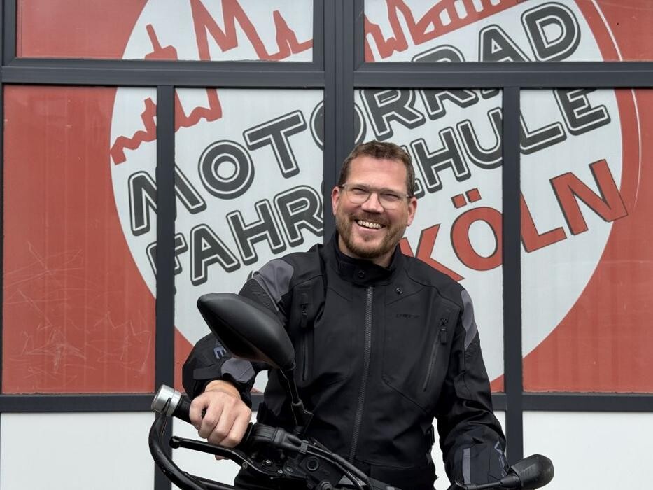 Bilder Motorrad Fahrschule Köln