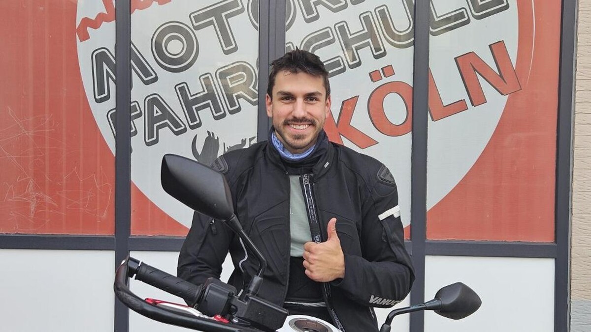 Bilder Motorrad Fahrschule Köln