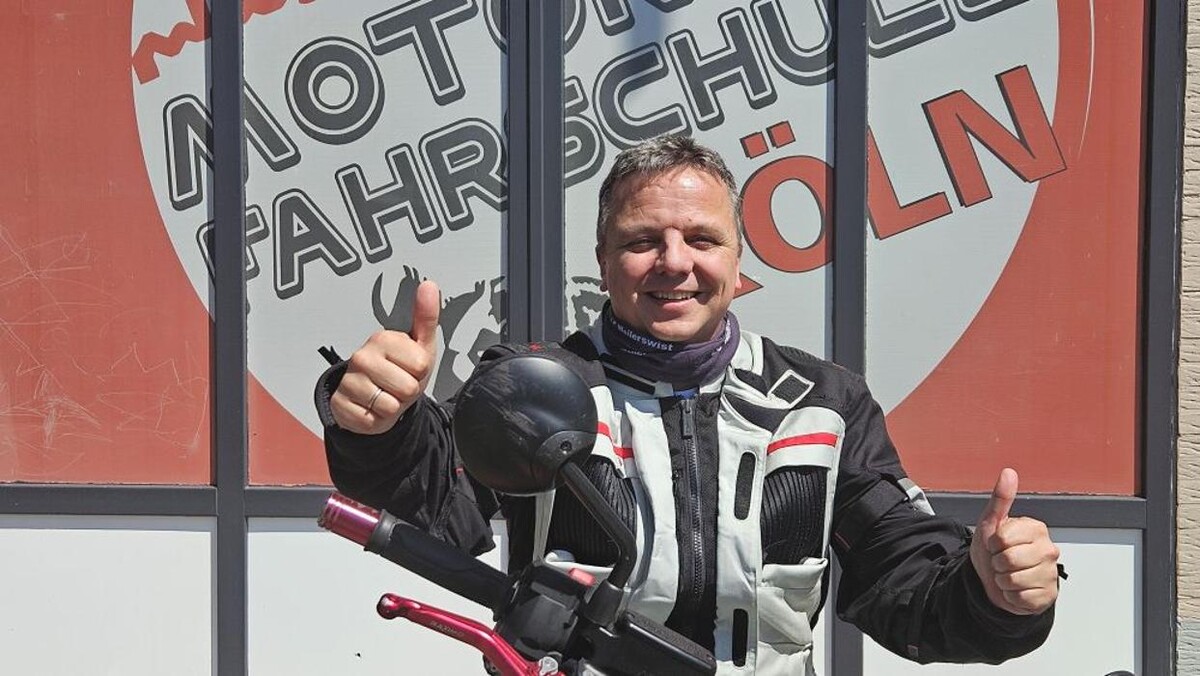 Bilder Motorrad Fahrschule Köln