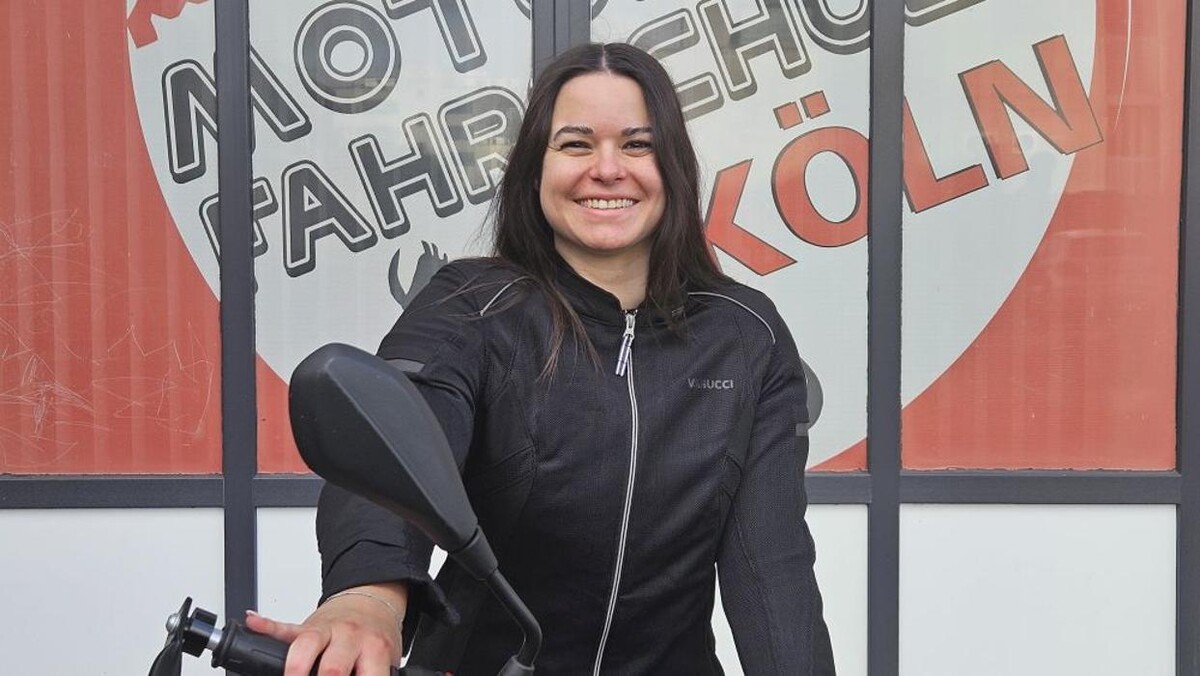 Bilder Motorrad Fahrschule Köln