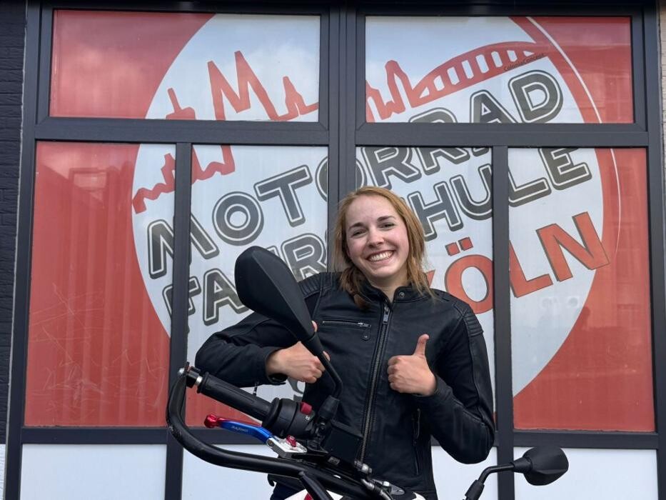 Bilder Motorrad Fahrschule Köln