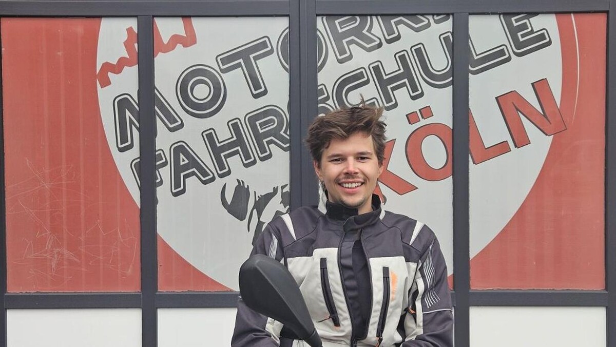 Bilder Motorrad Fahrschule Köln