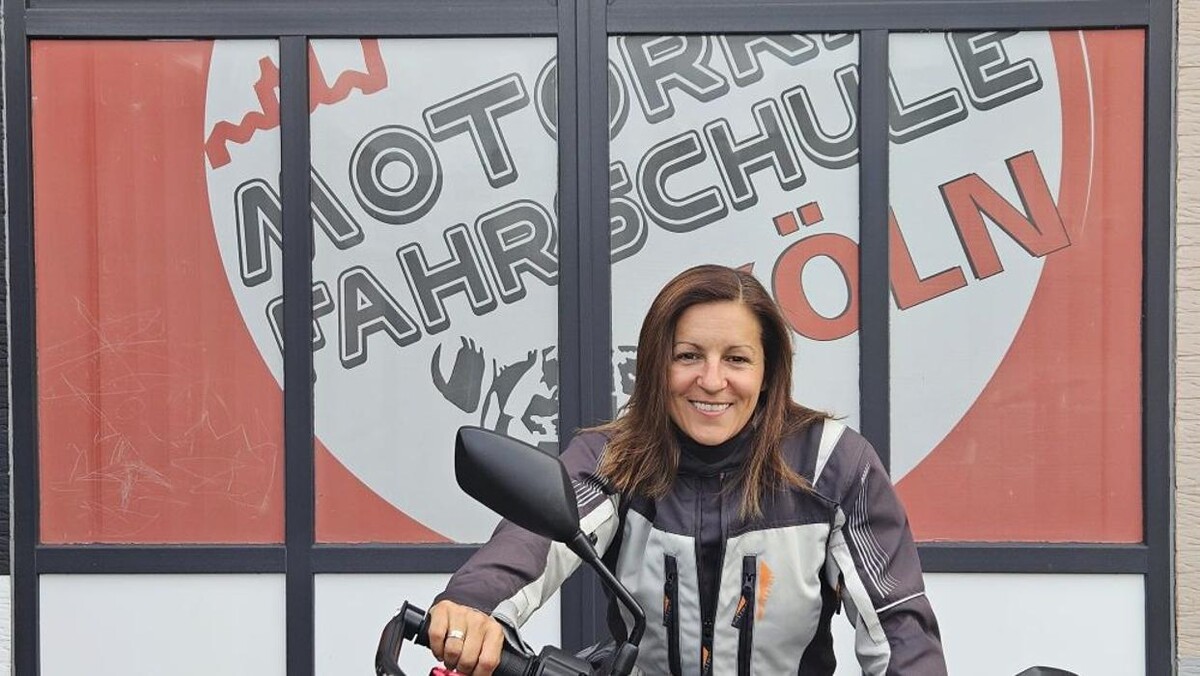 Bilder Motorrad Fahrschule Köln