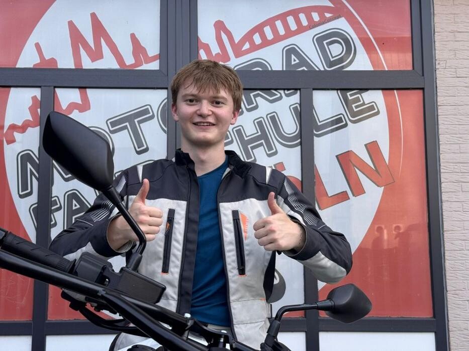 Bilder Motorrad Fahrschule Köln