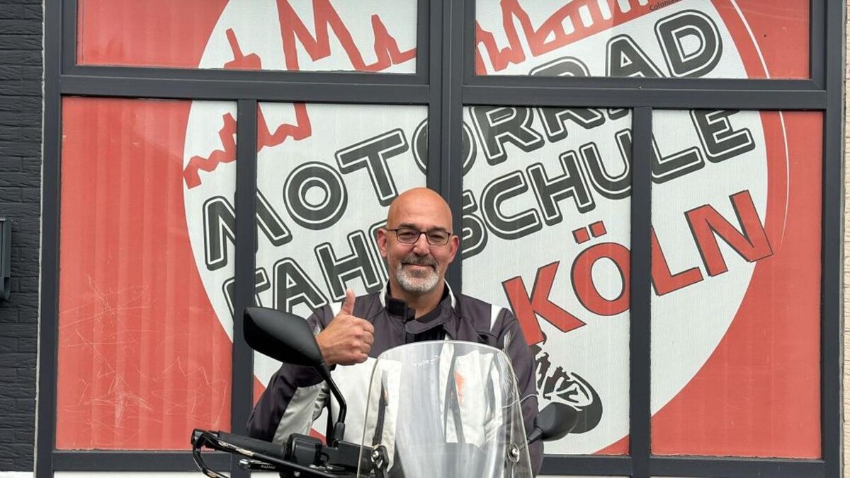 Bilder Motorrad Fahrschule Köln