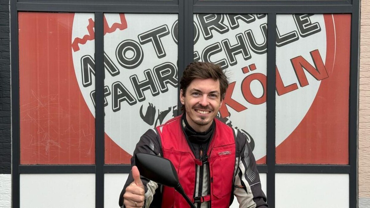 Bilder Motorrad Fahrschule Köln