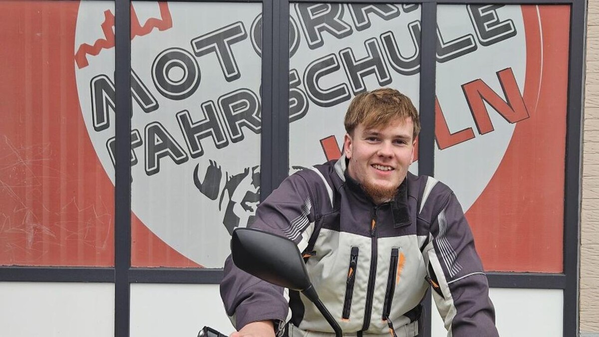 Bilder Motorrad Fahrschule Köln