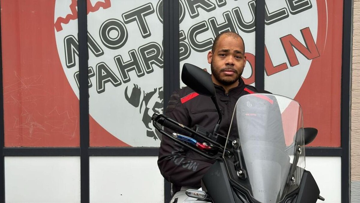 Bilder Motorrad Fahrschule Köln