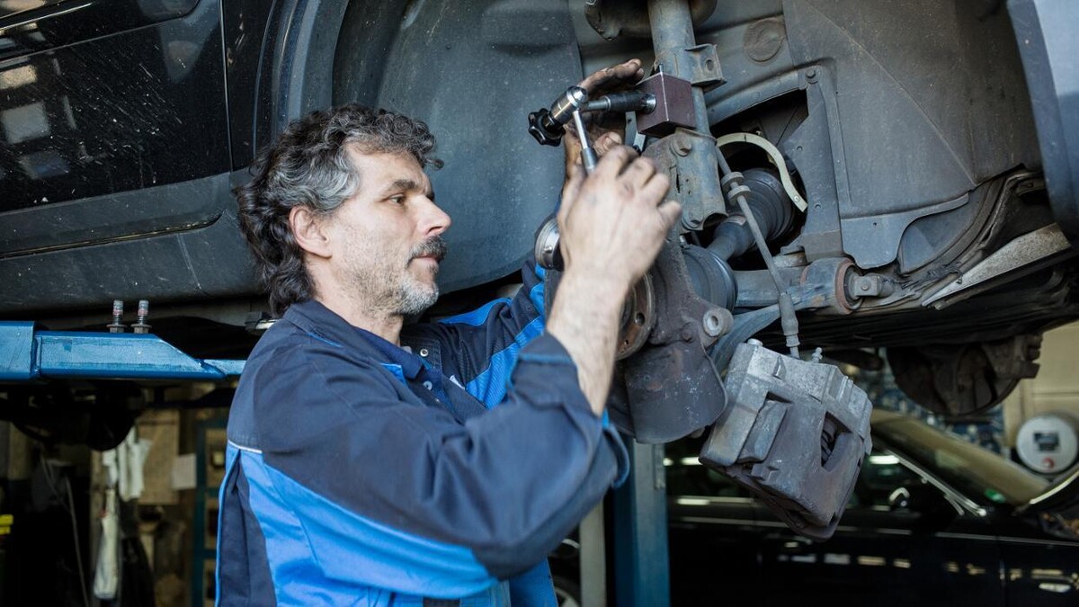 Bilder Auto-Algarve GmbH KFZ - Reparaturwerkstatt