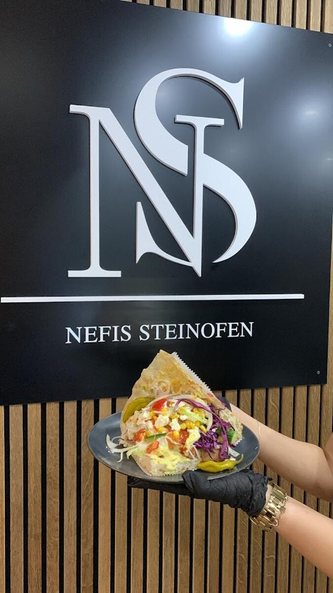 Nefis Steinofen Logo
