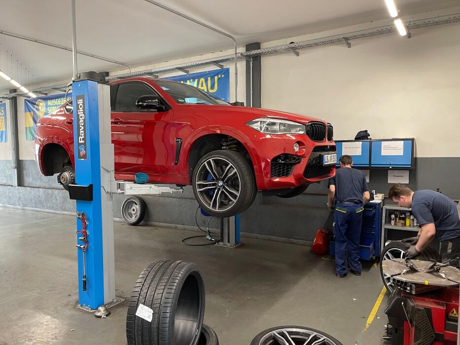 Bilder Pneumaster GmbH - Partnerbetrieb von EUROMASTER