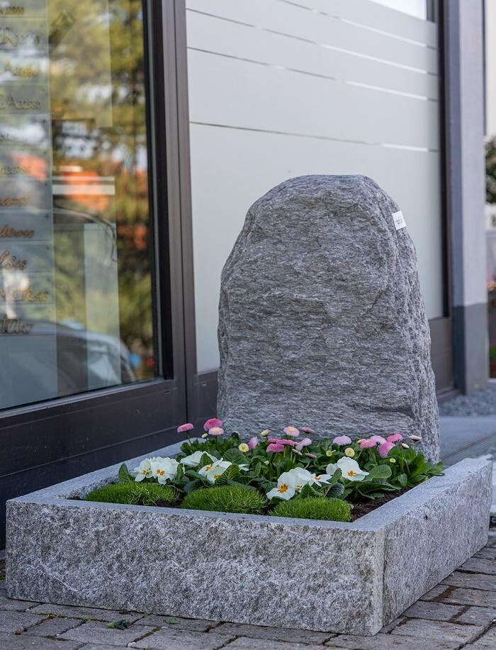 Bilder Volker Heckmann - Grabmale