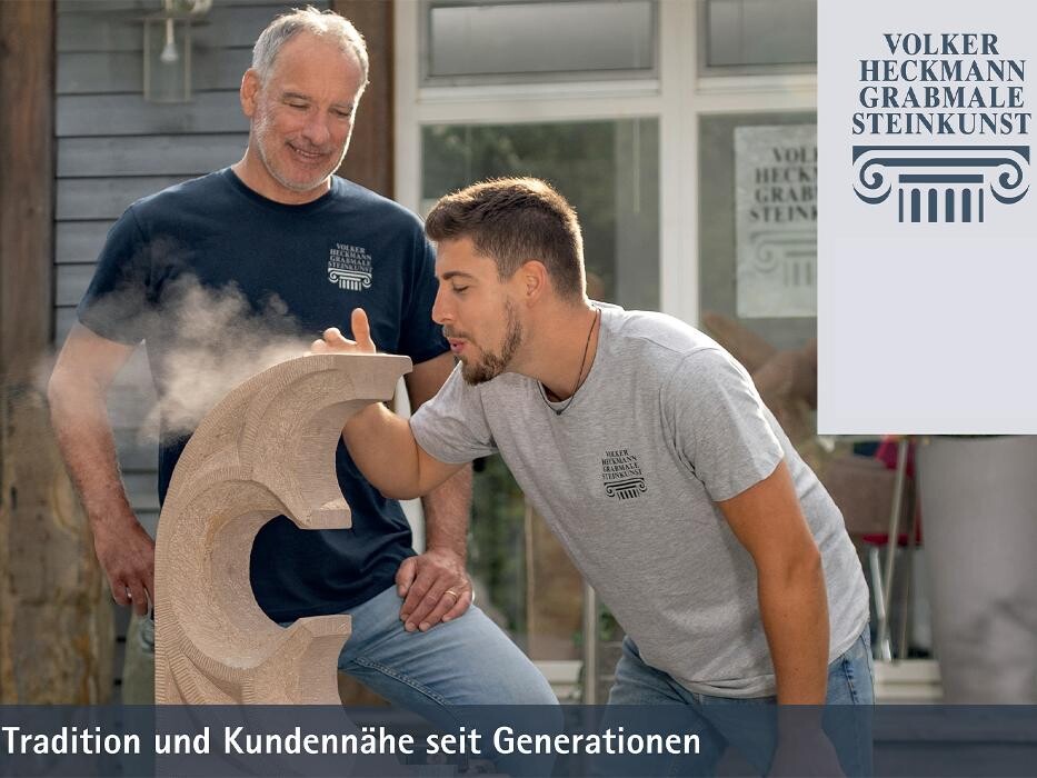 Bilder Volker Heckmann - Grabmale