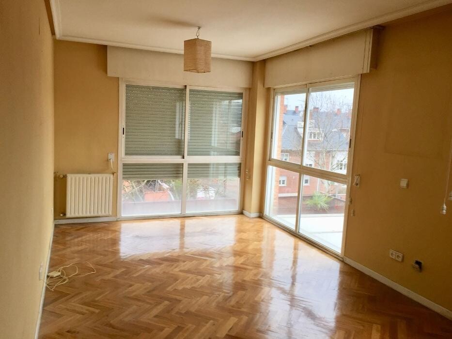 Bilder Bareno Bau Berlin - Baufirma für Sanierung & Renovierung
