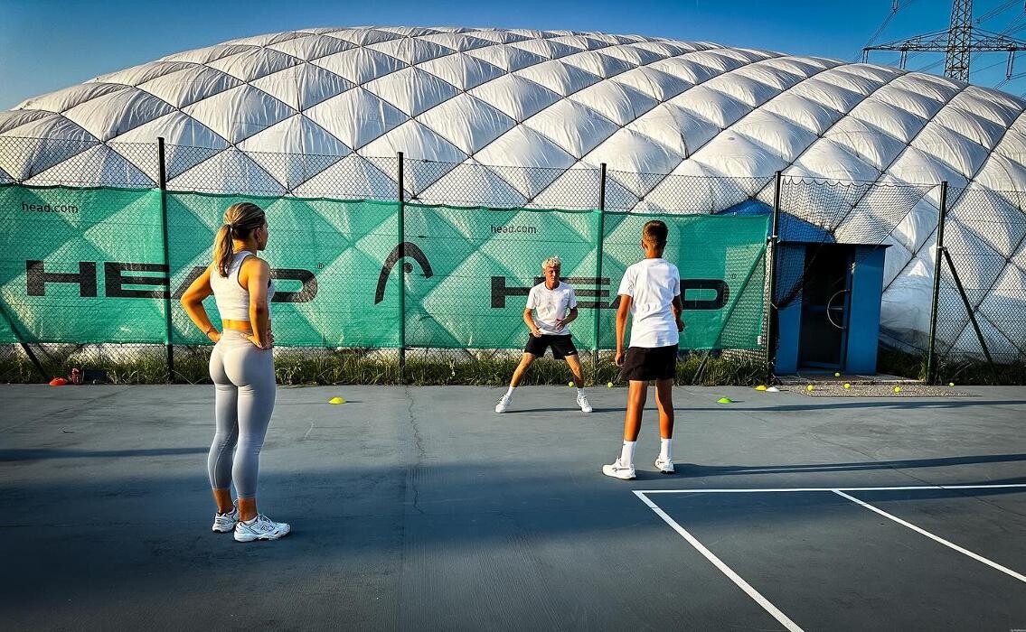 Bilder Tennisleistungsschule MV / Leistungstenniszentrum MV