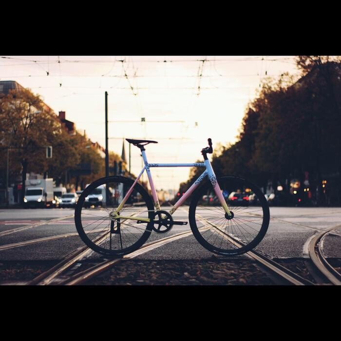 Bilder VELOBANDE Bikes & Coffee