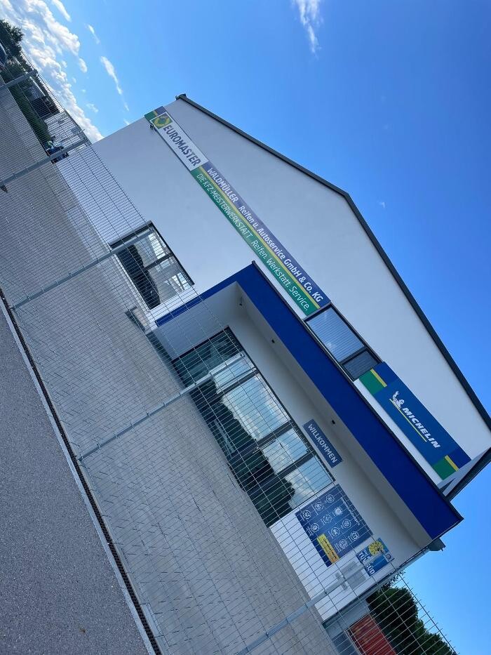 Bilder Waldmüller Reifen und Autoservice GmbH & Co.KG