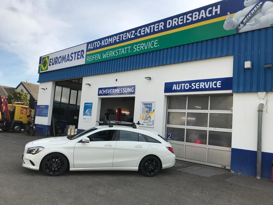 Bilder Auto-Kompetenz-Center Dreisbach e.K. - Partnerbetrieb von EUROMASTER