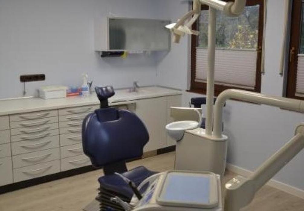 Bilder Brigitte Huebert Zahnärztin