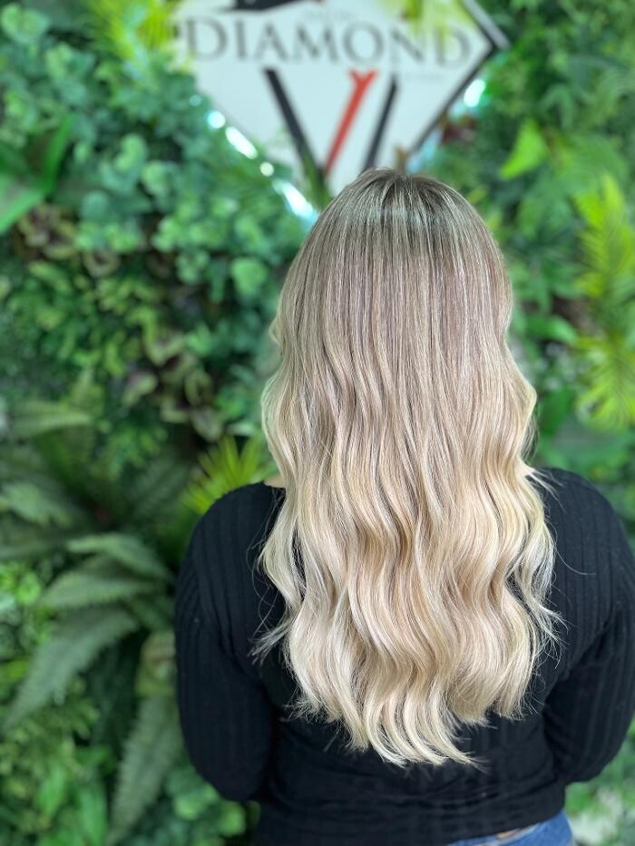 Bilder Salon Diamond Friseur, Kosmetik & Beauty