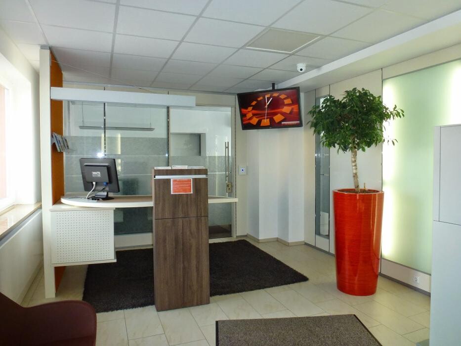 Bilder Raiffeisenbank Hochfranken West, Geschäftsstelle Leupoldsgrün (Videostele)