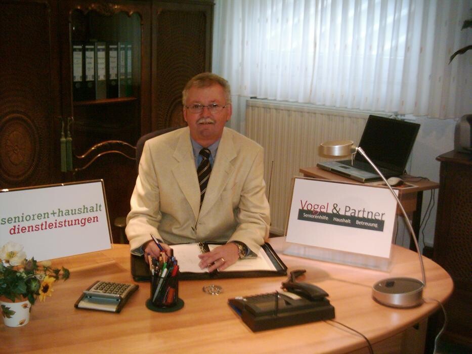 Bilder Vogel & Partner Systemzentrale Seniorenhilfe Haushalt Betreuung