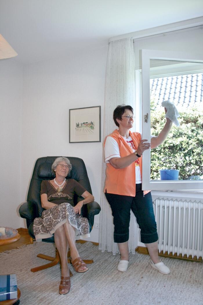 Bilder Vogel & Partner Systemzentrale Seniorenhilfe Haushalt Betreuung