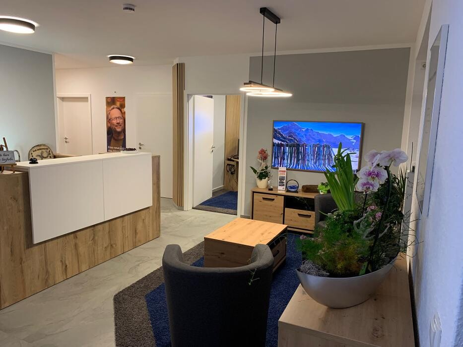 Bilder MaxTon Hörsysteme GmbH