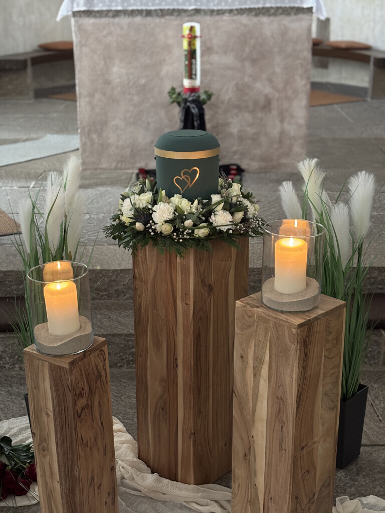 Bilder Bestattungen Aurbacher