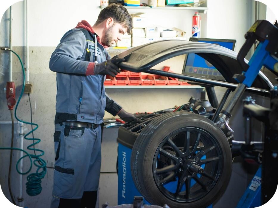 Bilder 1a autoservice Docenko