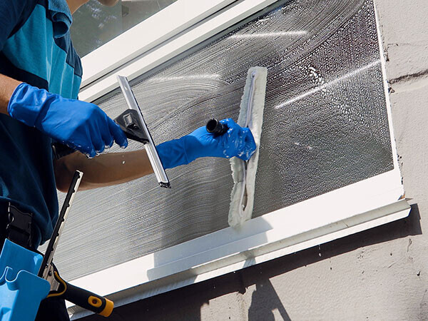 Bilder MB Glas und Fensterreinigung