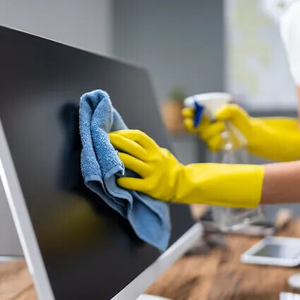 Bilder Ikmeta Gebäudereinigung