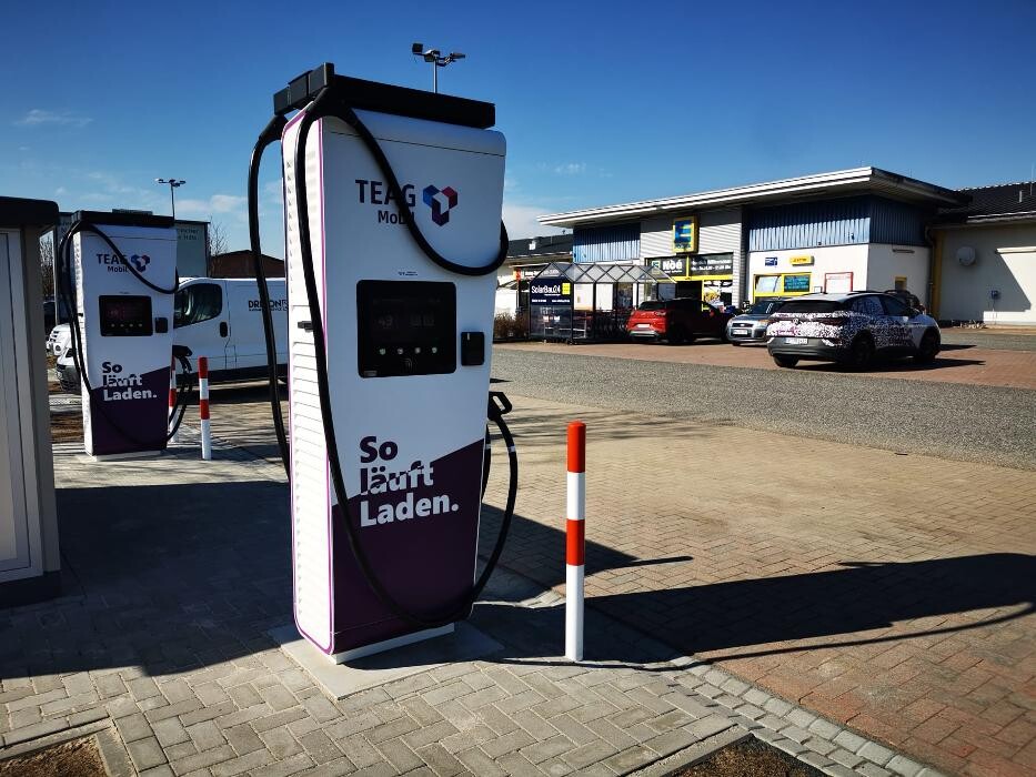 Bilder TEAG Mobil-Ladestation