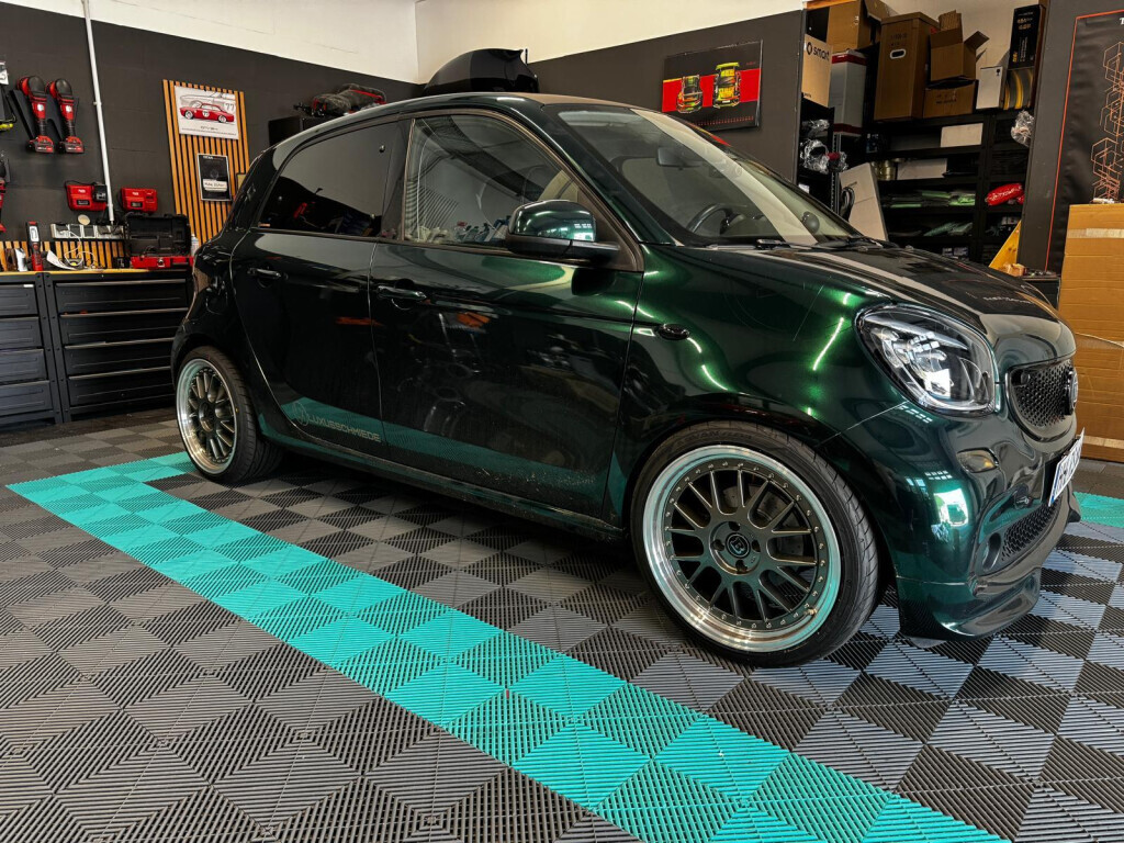 Bilder Luxusschmiede Automotive GmbH