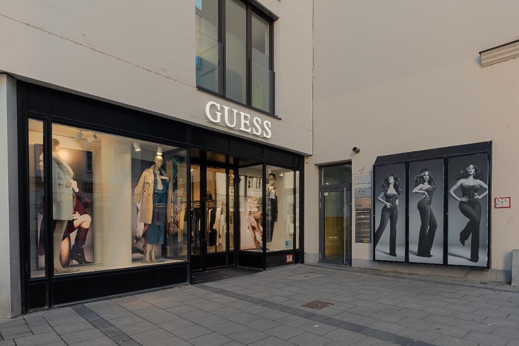 Bilder GUESS