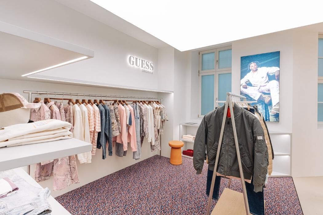 Bilder GUESS JEANS