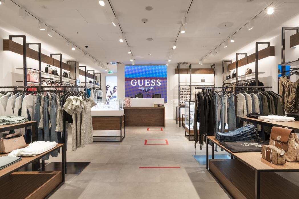 Bilder GUESS