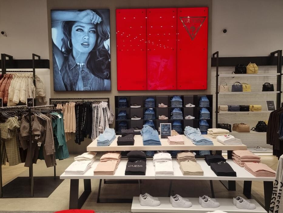 Bilder GUESS