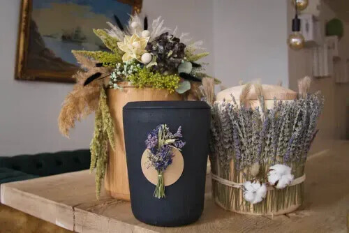 Bilder Oase der Ruhe, liebevolle und persönliche Bestattungen