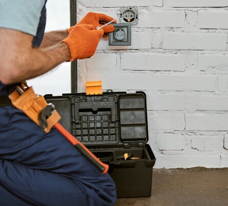 Bilder Elektriker Hamburg LENA Elektrik